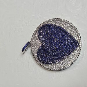Silver charm pendent w/rhinestone and sapphire